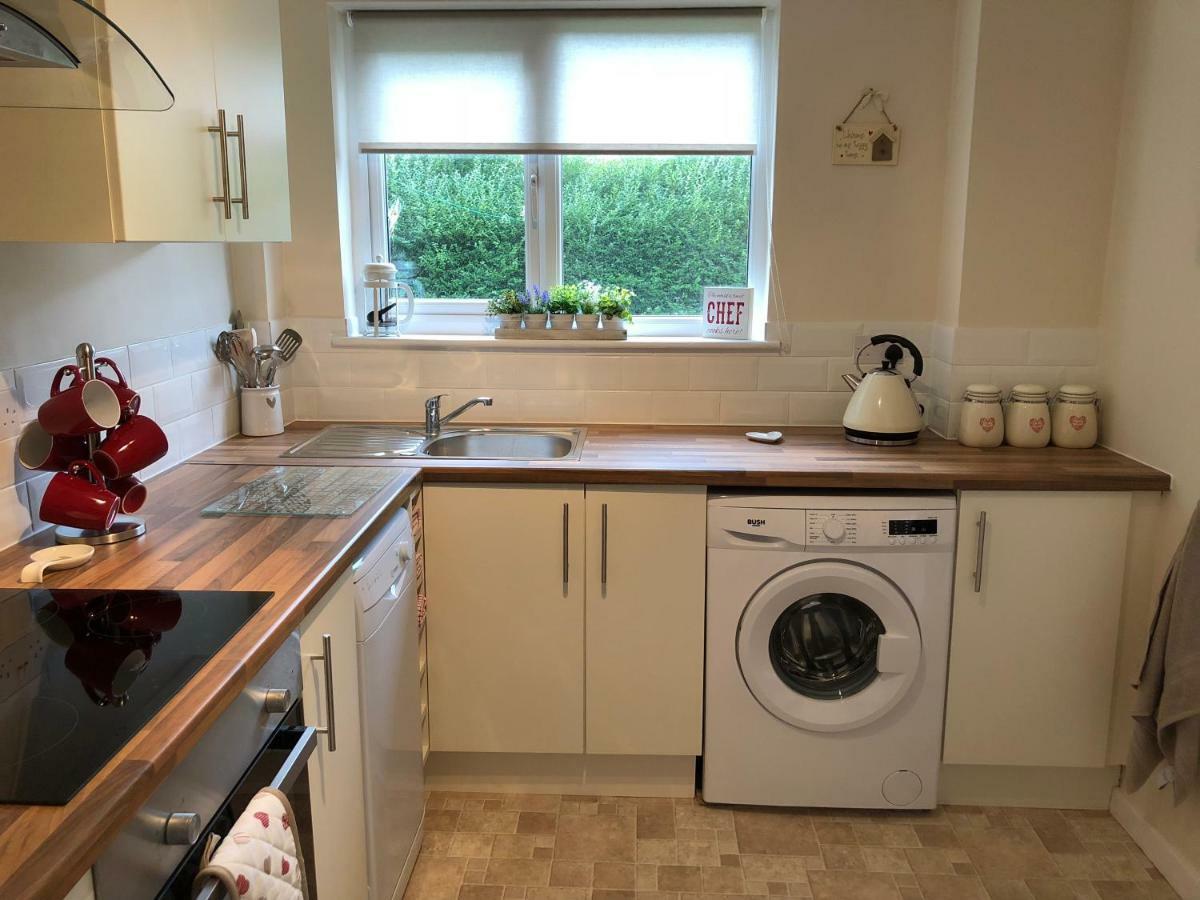 ניוטון אייקליף 1 Silkin Serviced Accommodation מראה חיצוני תמונה